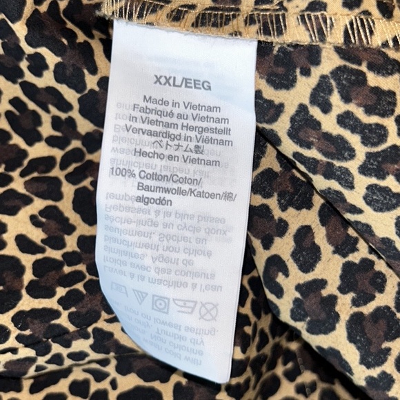 J. Crew Signature Fit Leopard Printed Button Up Shirt - XXL - Picture 11 of 14